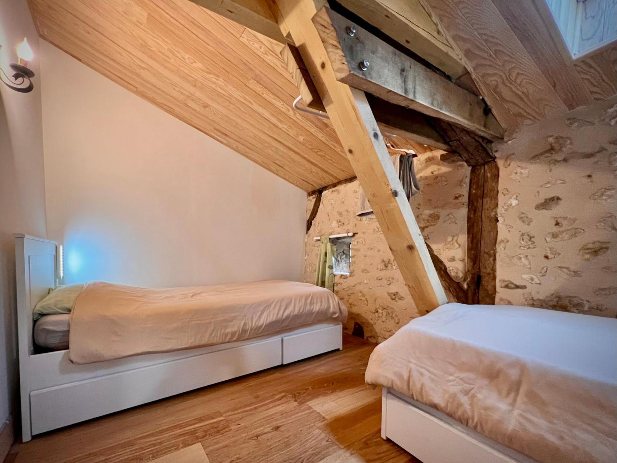 Ferme Gite Le Coeur Des Petits Chenes Saint-Pierre-de-Côle Exterior foto